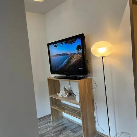 Apartamento Cozy 1-bdroom In The Centre, Free Parking