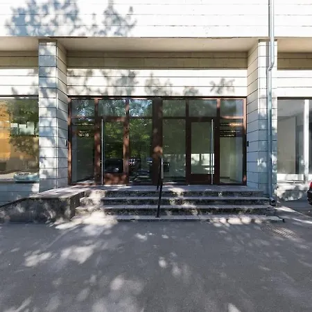 Apartamento Cozy 1-bdroom In The Centre, Free Parking *