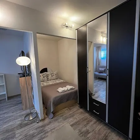 Cozy 1-bdroom In The Centre, Free Parking Lejlighed *