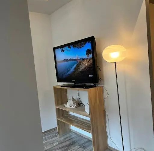 Lägenhet Cozy 1-bdroom In The Centre, Free Parking