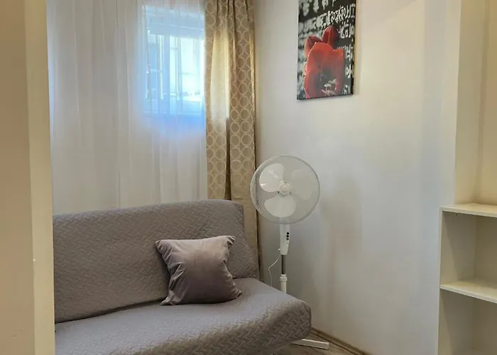 Apartament Cozy 1-bdroom In The Centre, Free Parking *