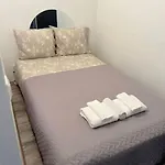 Cozy 1-bdroom In The Centre, Free Parking