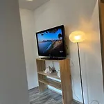 Apartamento Cozy 1-bdroom In The Centre, Free Parking