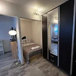 Cozy 1-bdroom In The Centre, Free Parking Apartamento *