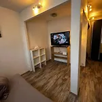 Cozy 1-bdroom In The Centre, Free Parking Talin